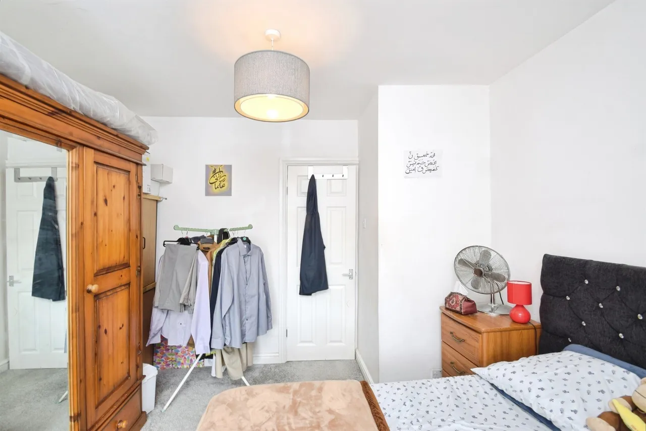 South Street, Bridgend, CF31, photo 13