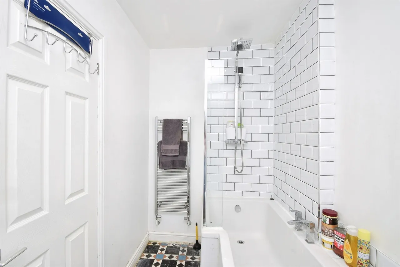 South Street, Bridgend, CF31, photo 11