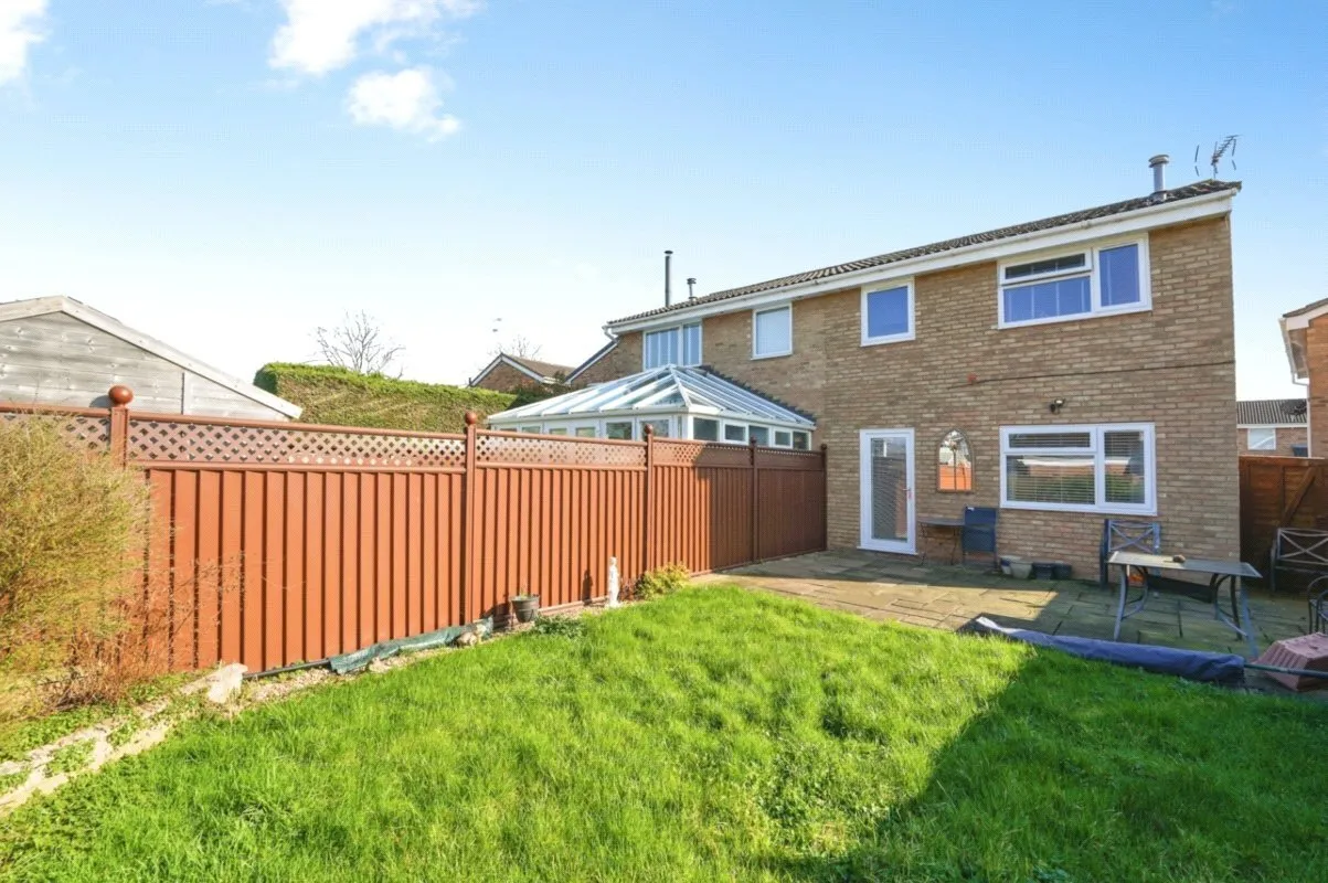 Willowcroft Close, Matson, Gloucester, Gloucestershire, GL4, photo 10