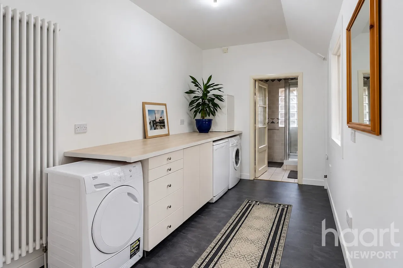 Chepstow Road, Newport, NP19, photo 9