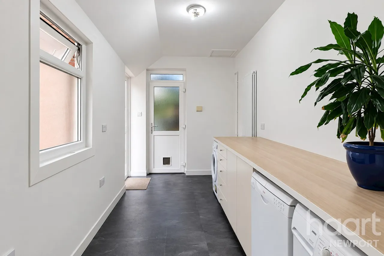 Chepstow Road, Newport, NP19, photo 8