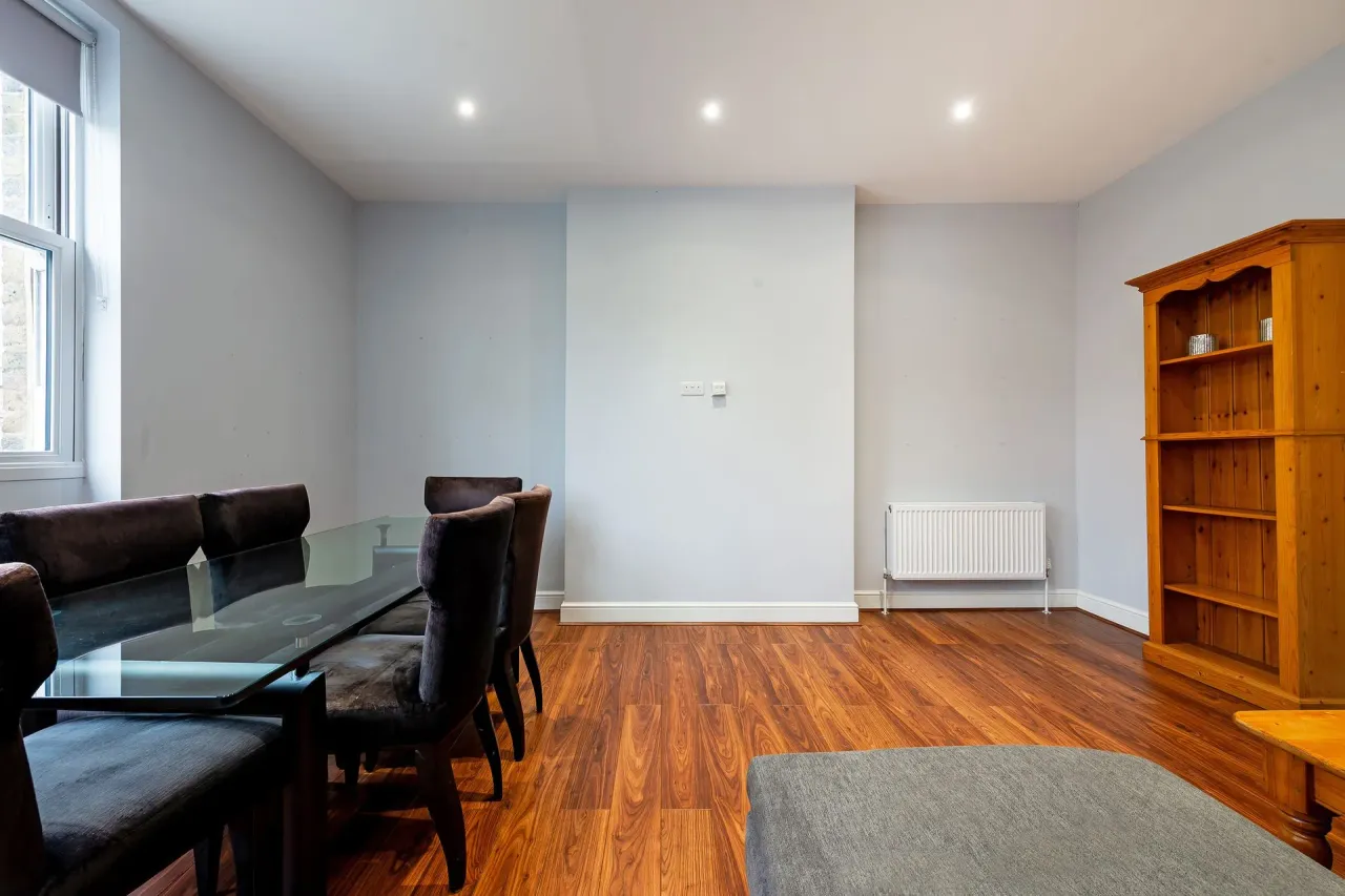 Aberdare Gardens, London, NW6, photo 2
