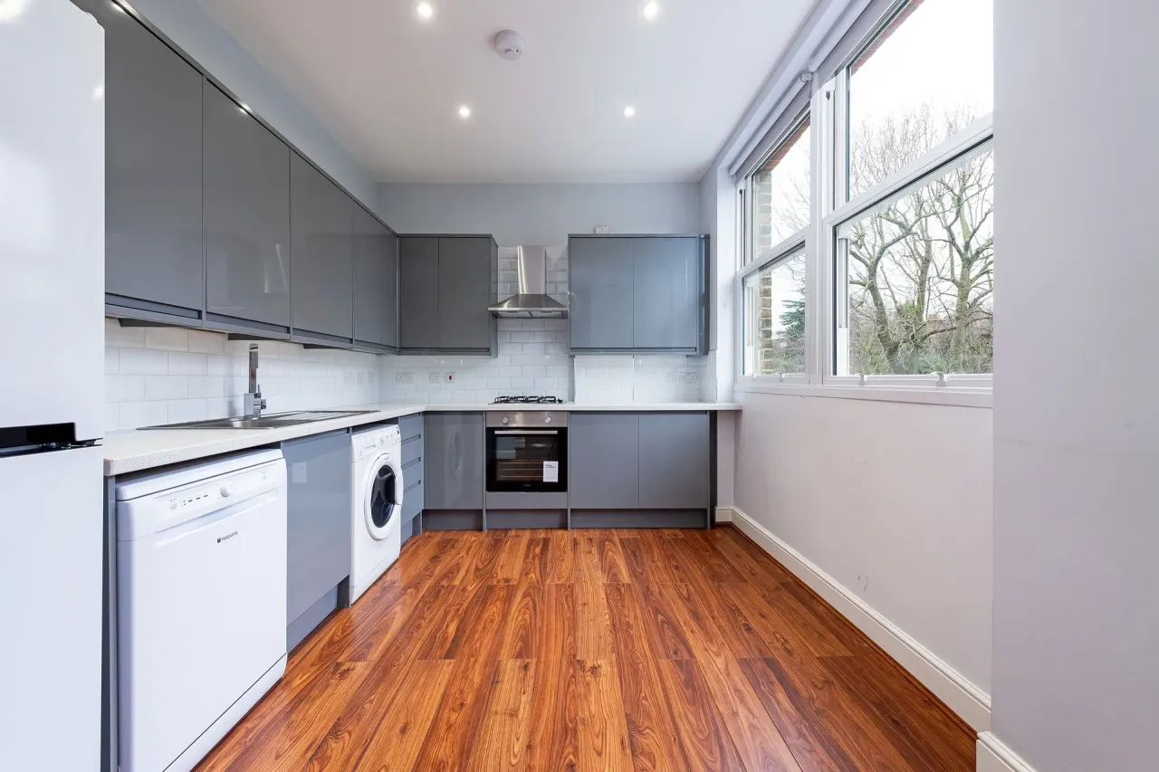 Aberdare Gardens, London, NW6, photo 20