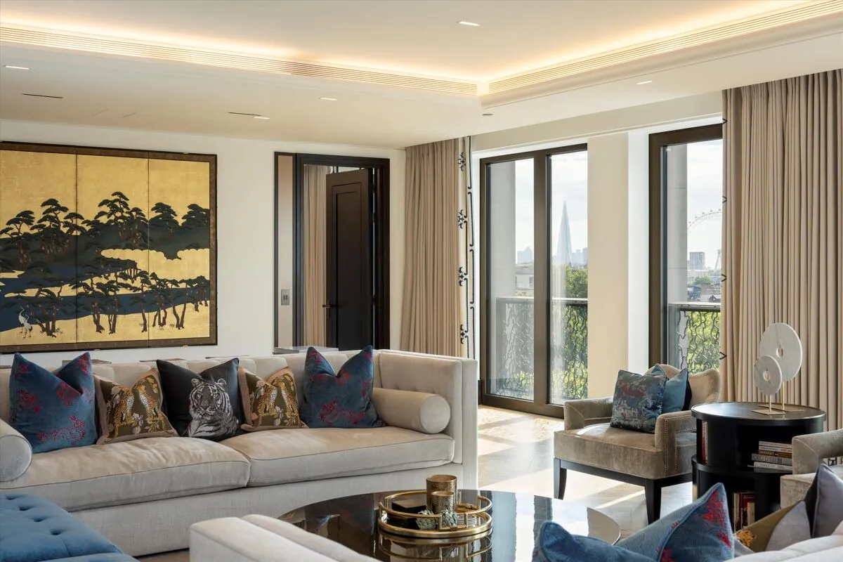 Ashburton Place, Mayfair, W1J, photo 2