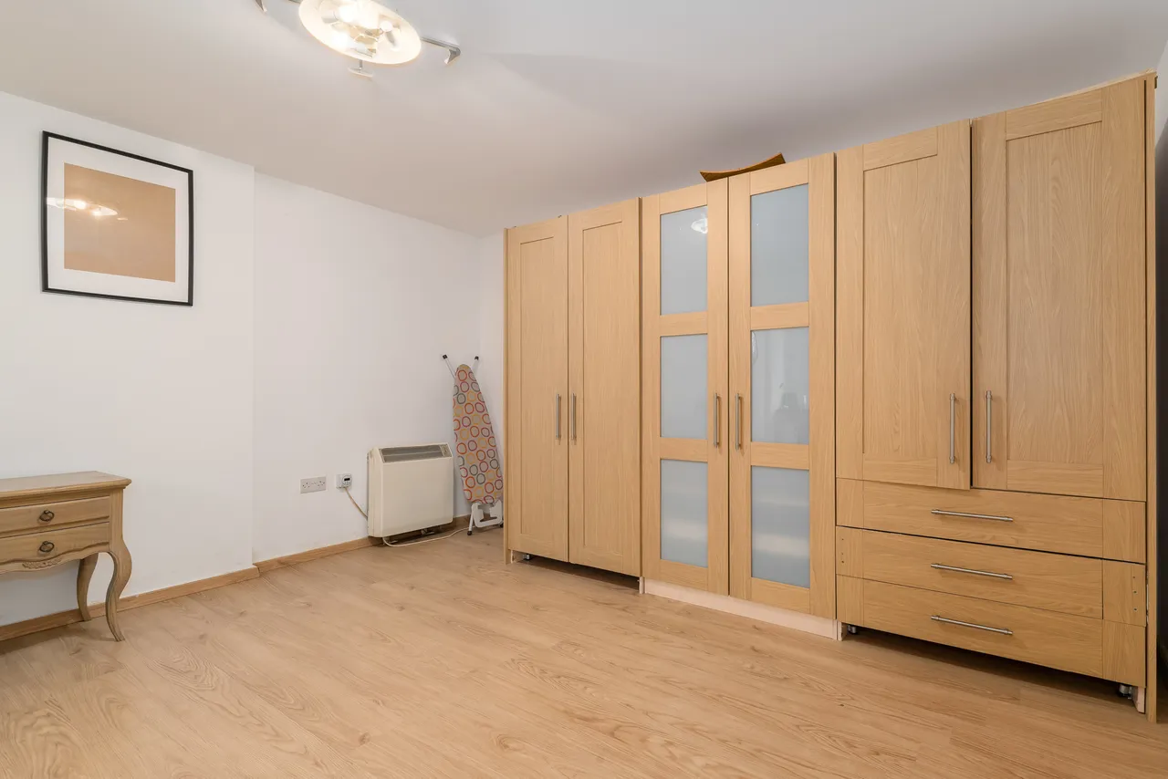 Blackwall Way, London, E14, photo 11