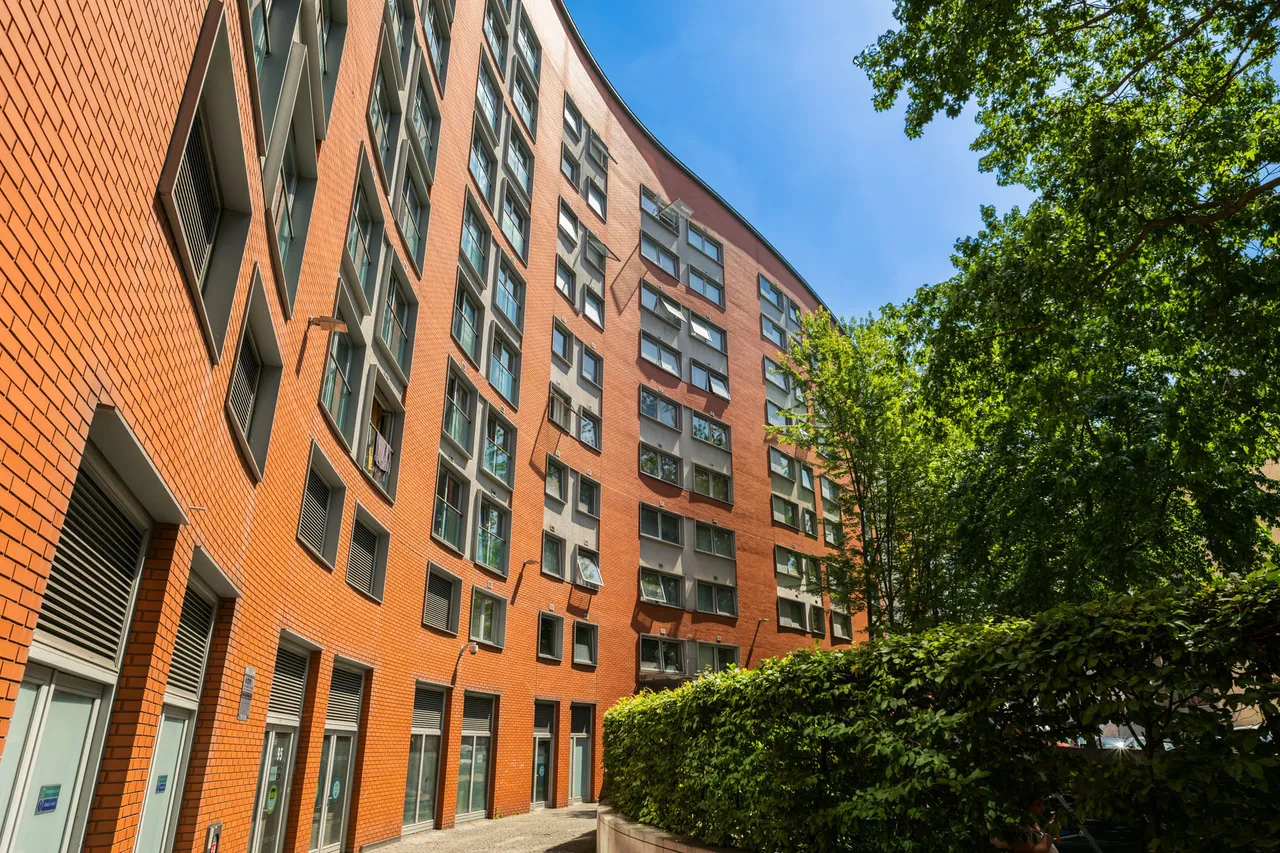 Blackwall Way, London, E14, photo 8