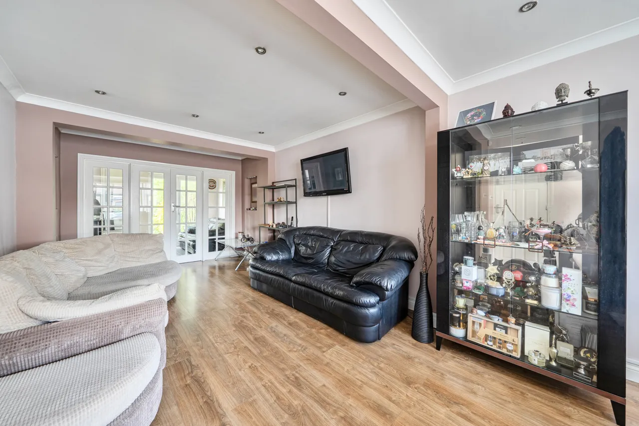 Walton Avenue, Harrow, HA2, photo 2