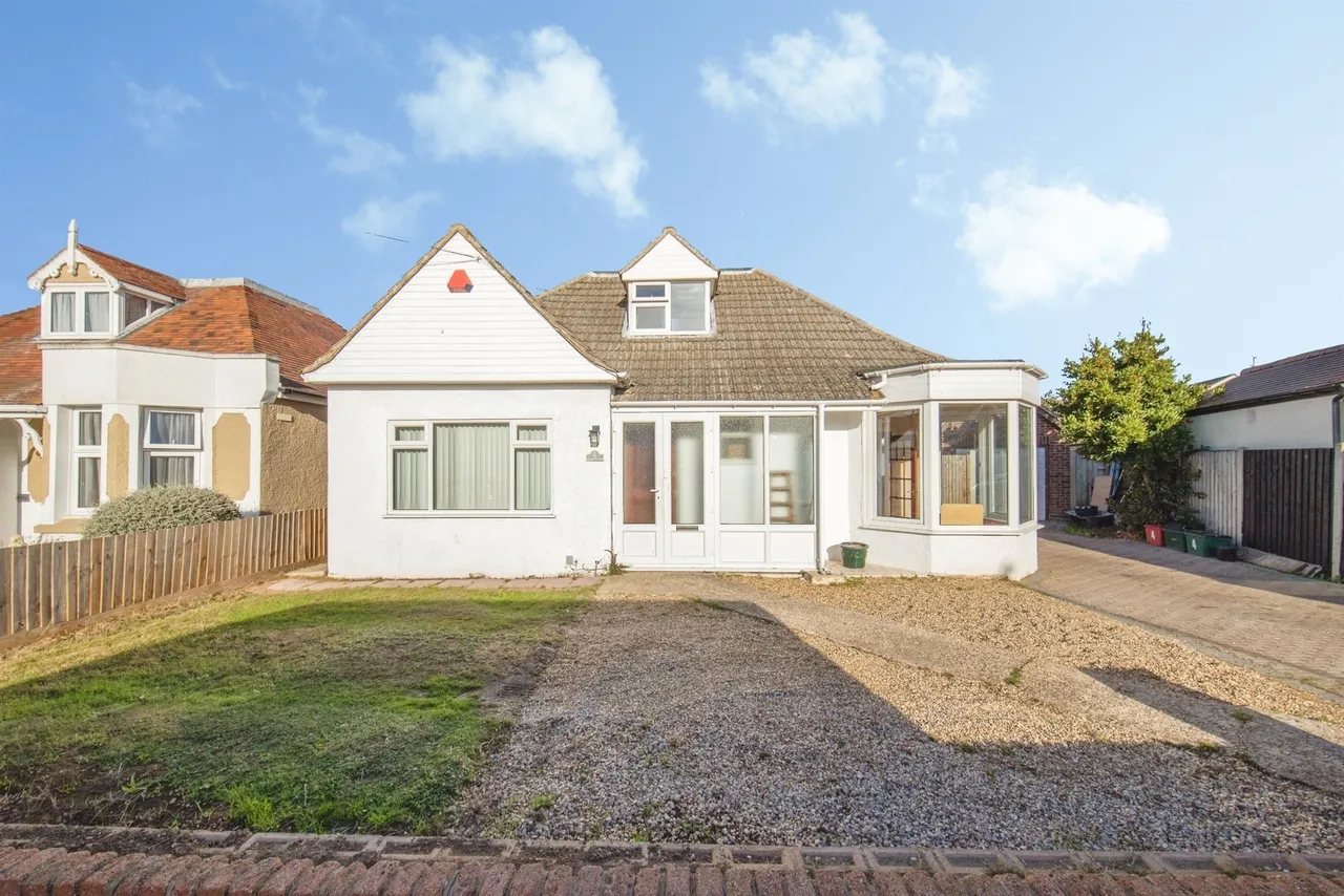 Avondale Road, Clacton-On-Sea, CO15, photo 19