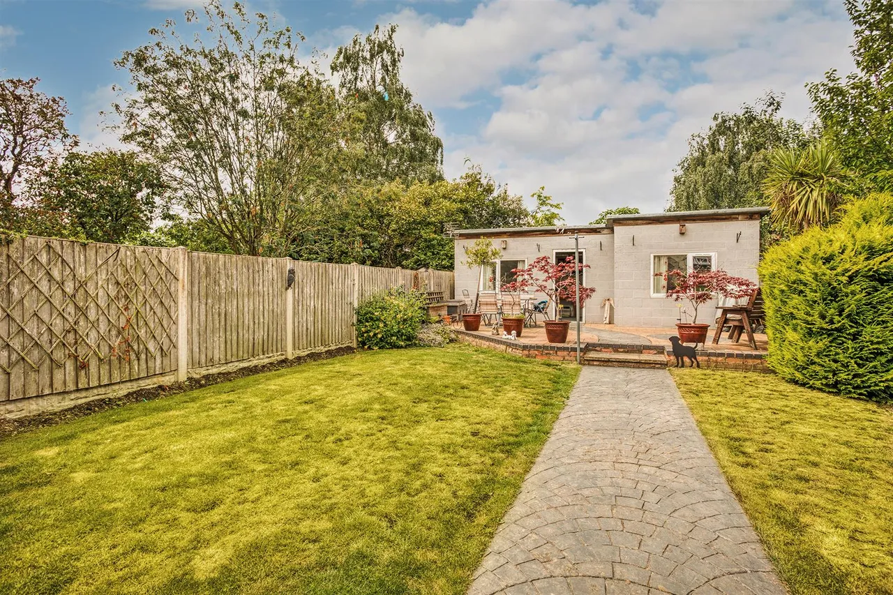 Grange Road, Alvaston, photo 19