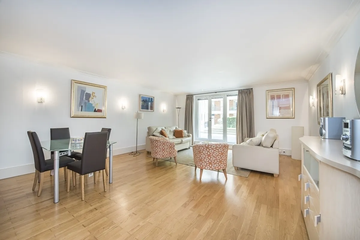 2 bed flat to rent — Coleridge Gardens London SW10