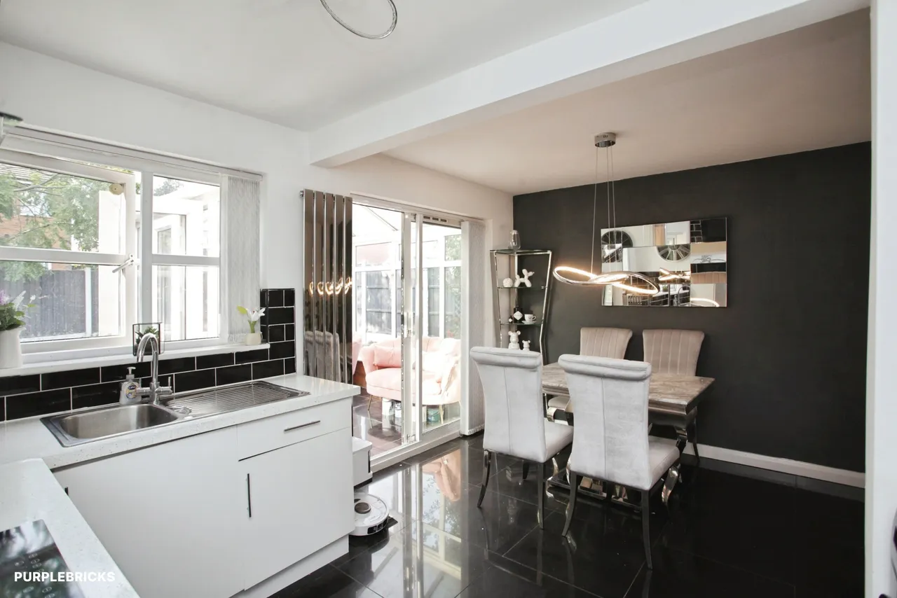 Florian Way, Hinckley, photo 9