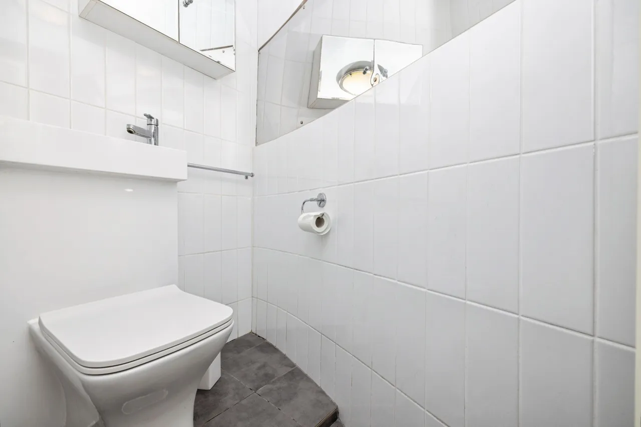 White Horse Lane, Stepney, E1, photo 16