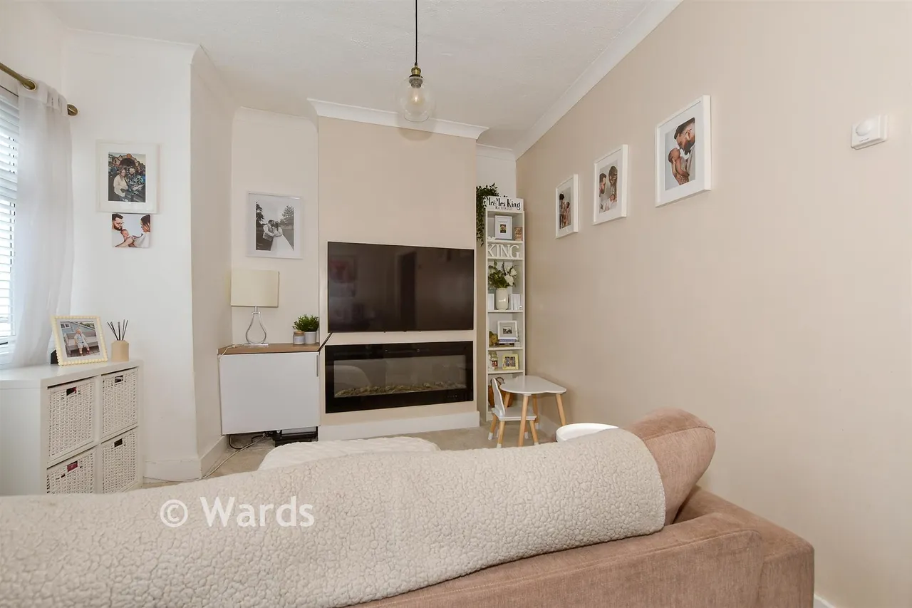 North Road, Queenborough, ME11, photo 5