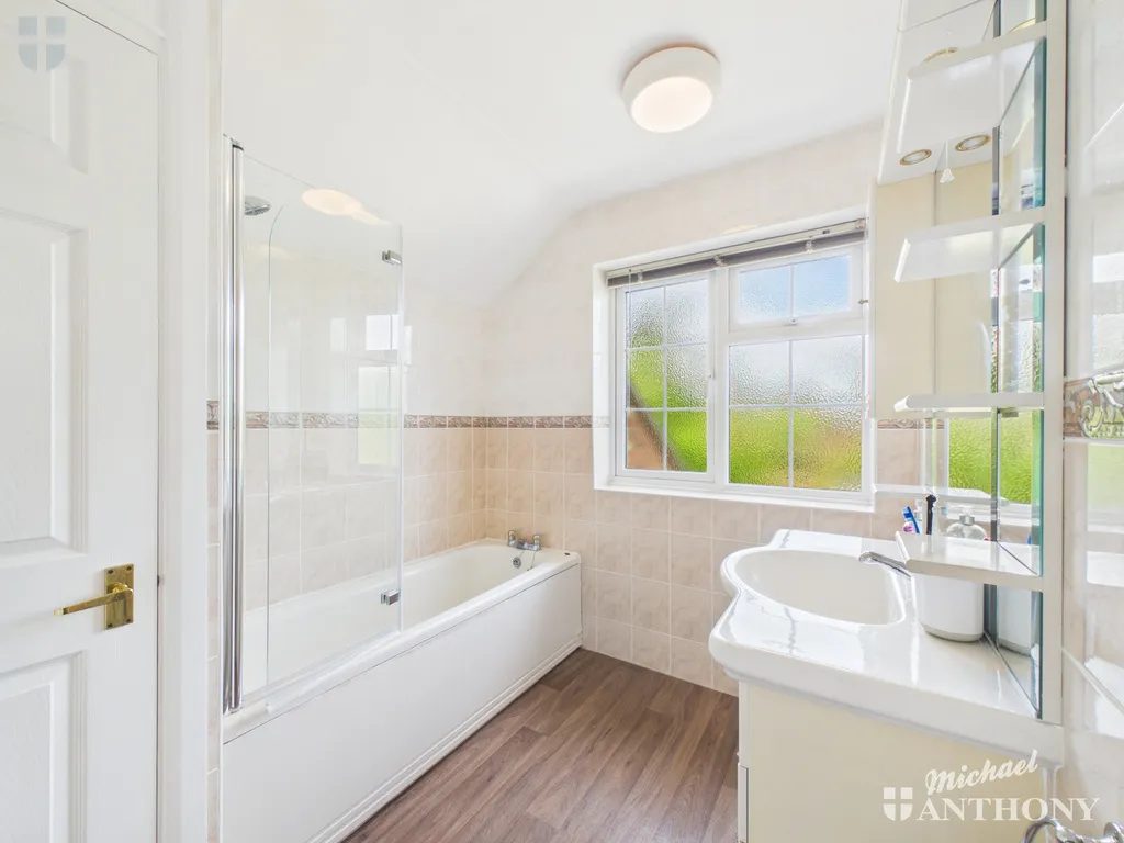 Wendover Way, Aylesbury, HP21 7PR, photo 9