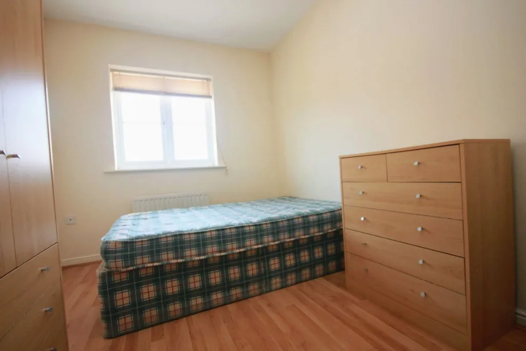 Harescombe Drive, GRH (Gloucestershire Royal Hospital), Gloucester, GL1, photo 9