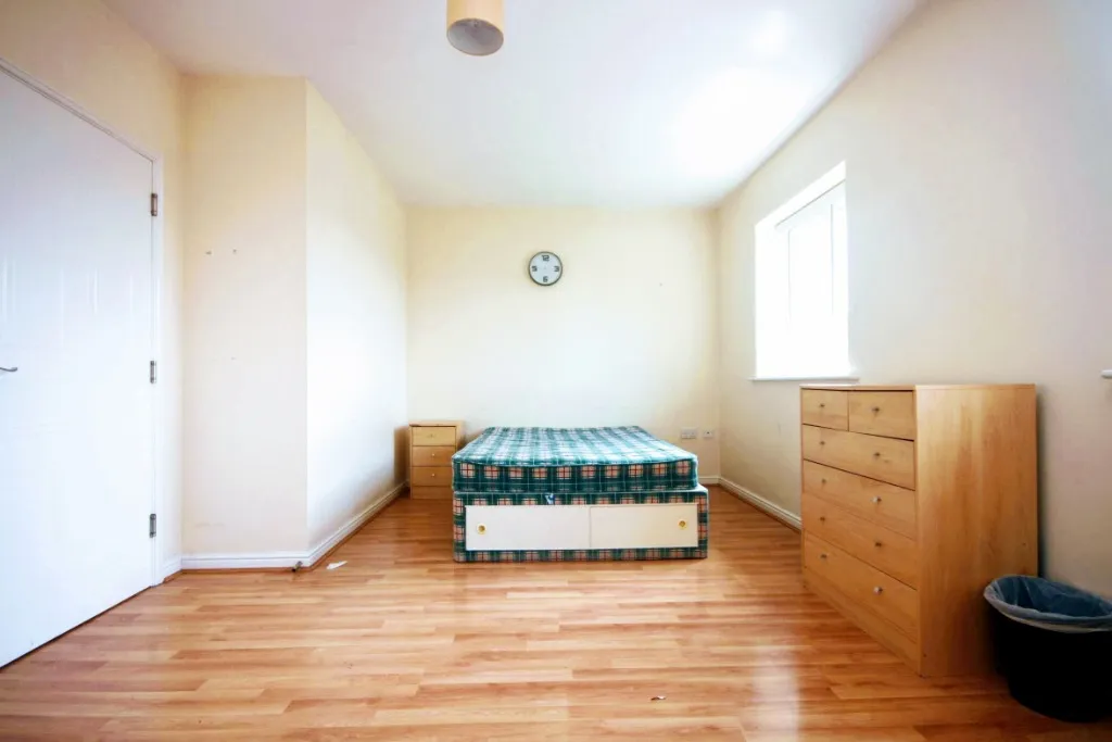 Harescombe Drive, GRH (Gloucestershire Royal Hospital), Gloucester, GL1, photo 8
