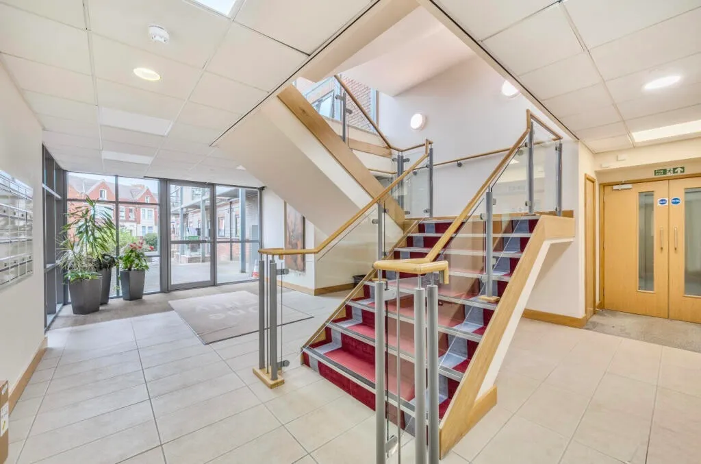Victoria Road, Swindon, SN1, photo 16
