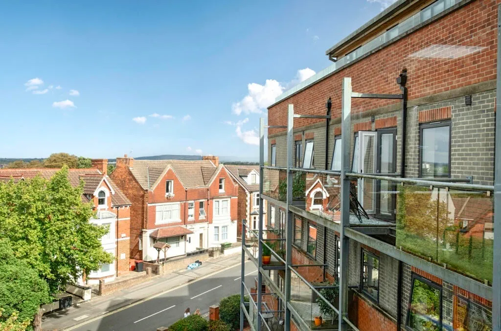 Victoria Road, Swindon, SN1, photo 15