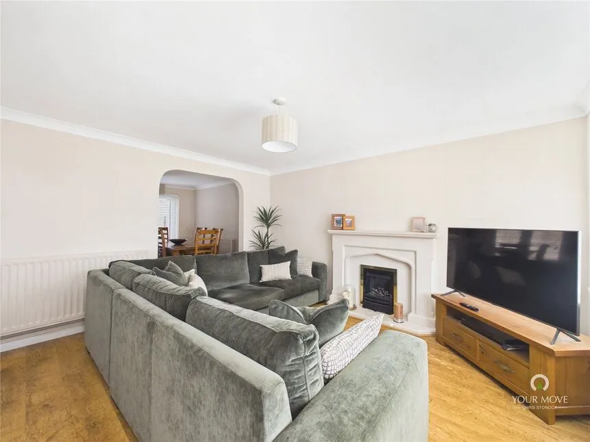 Thorntons Close, Pelton, Durham, DH2, photo 2