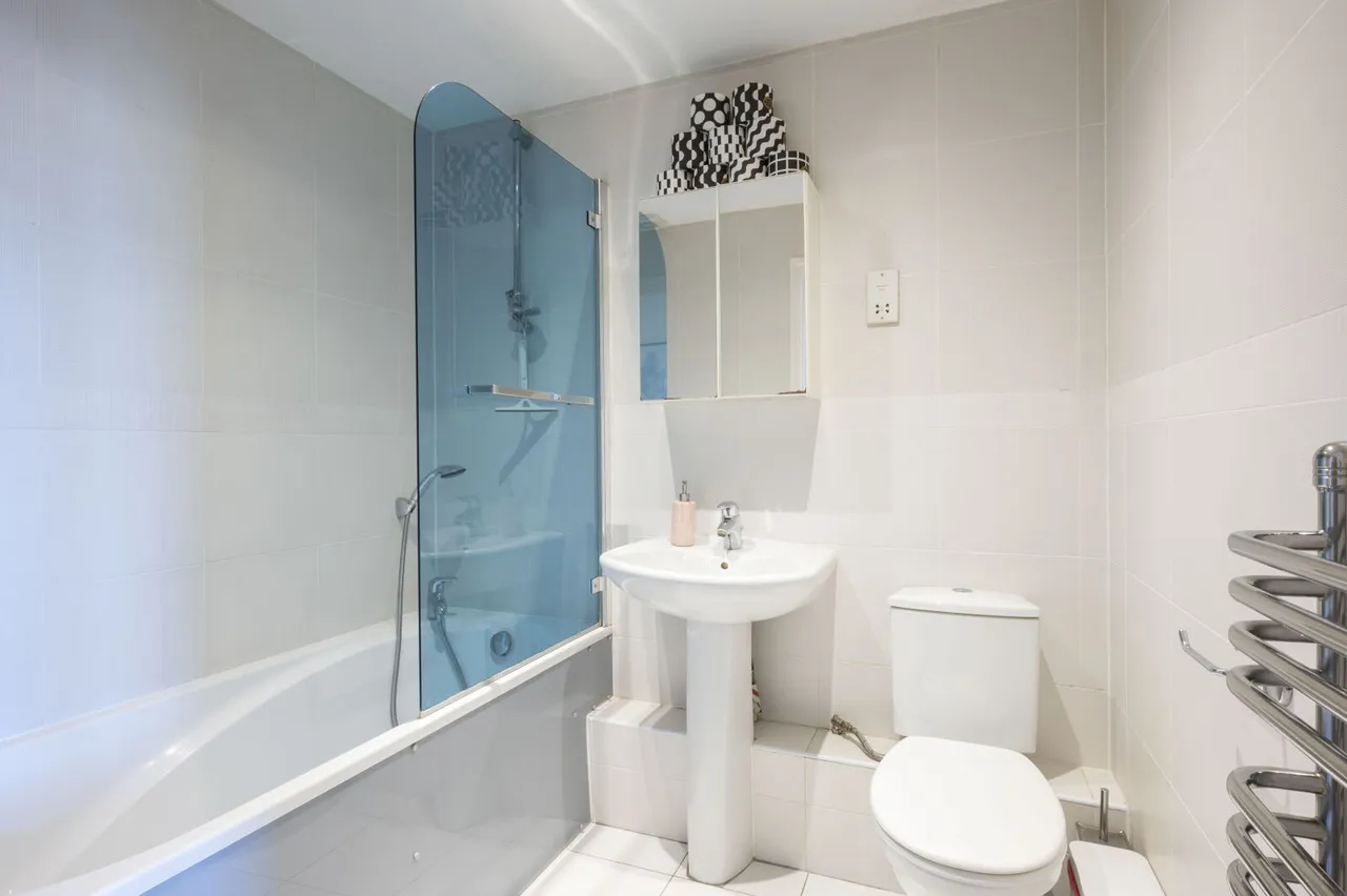 Lamberts Road, Surbiton, KT5, photo 14