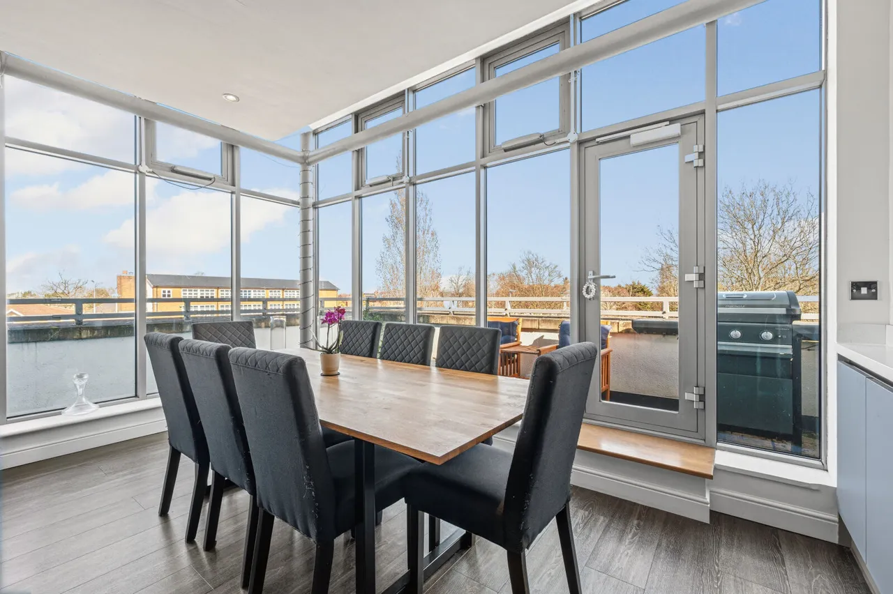 Lamberts Road, Surbiton, KT5, photo 2