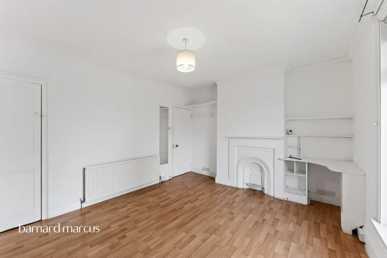 St. Marks Road, Mitcham, CR4, photo 20