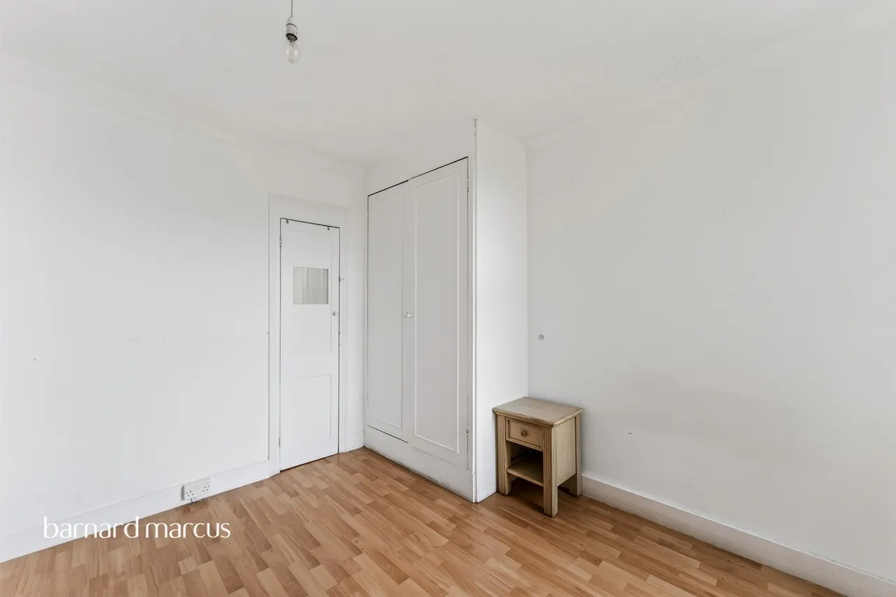 St. Marks Road, Mitcham, CR4, photo 16
