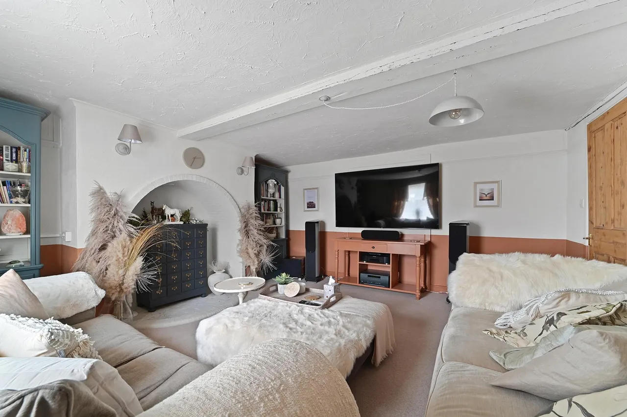 Halstead Road, Kirby-Cross, CO13, photo 21