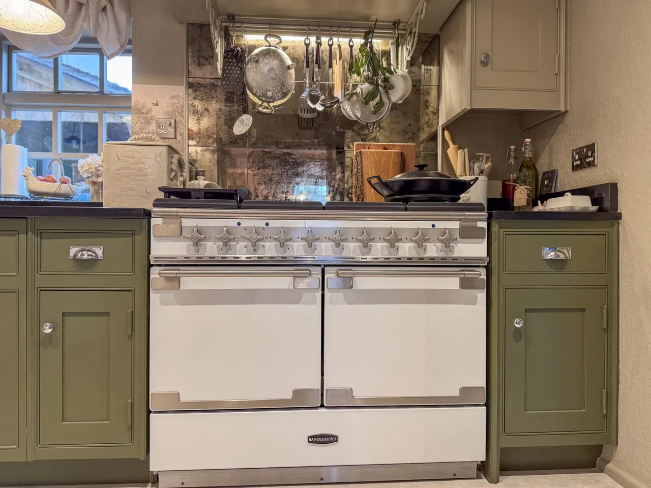Halstead Road, Kirby-Cross, CO13, photo 9