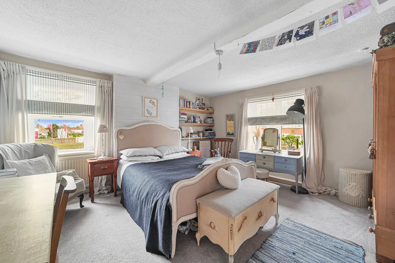 Halstead Road, Kirby-Cross, CO13, photo 27