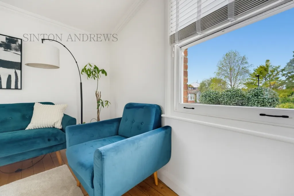 Madeley Road, Ealing, photo 11