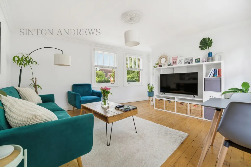 Madeley Road, Ealing, photo 2