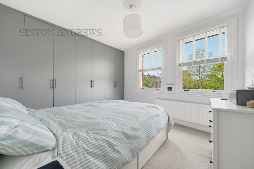 Madeley Road, Ealing, photo 5