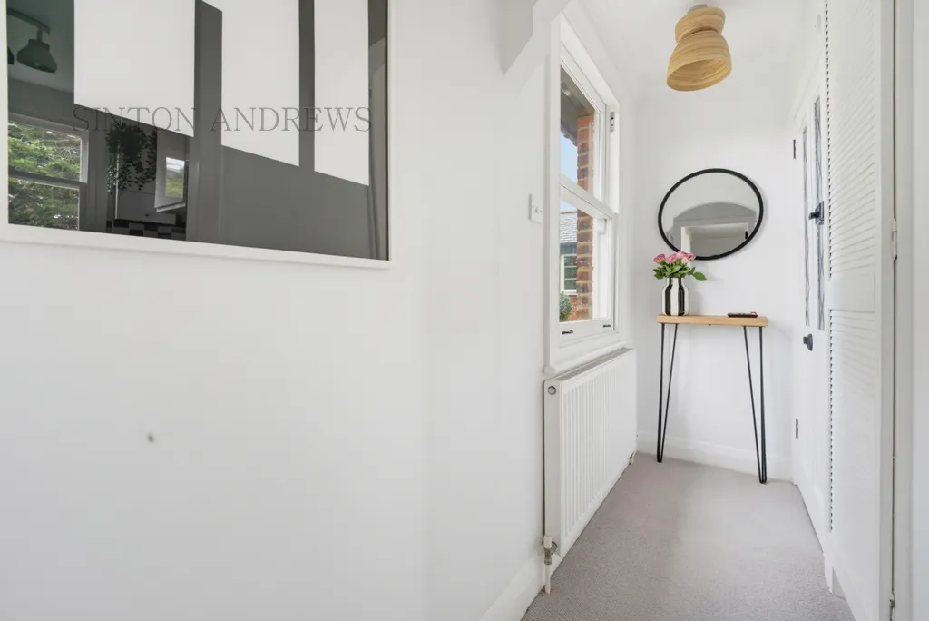 Madeley Road, Ealing, photo 14