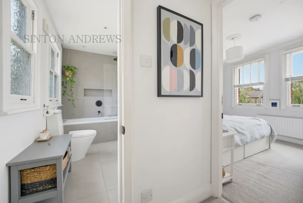 Madeley Road, Ealing, photo 8