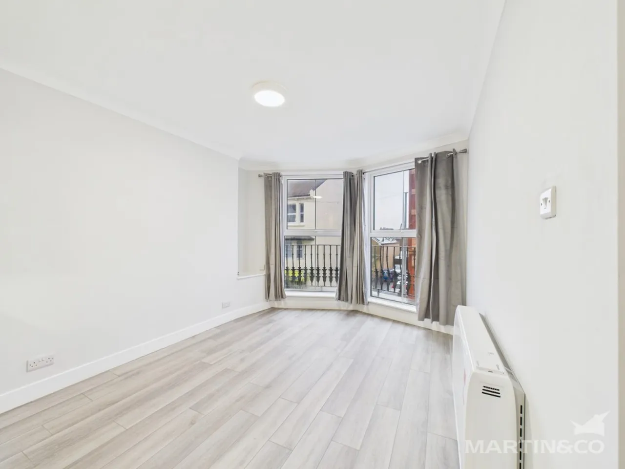 Crescent Road, Worthing, BN11, photo 3