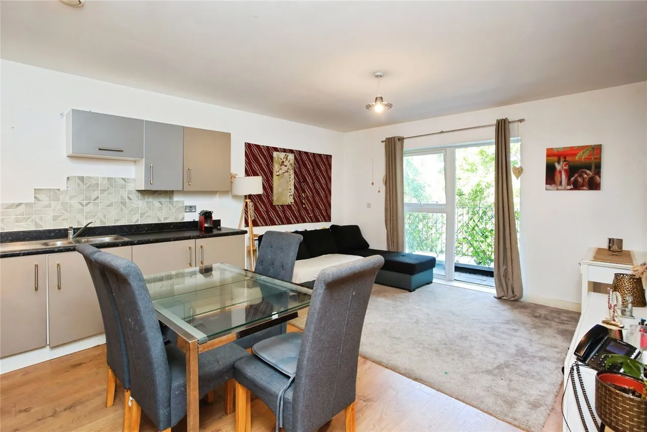 Sovereign Way, Tonbridge, TN9, photo 15