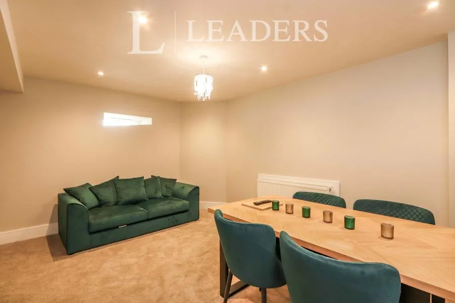 Langsett Road, Sheffield, S6, photo 7