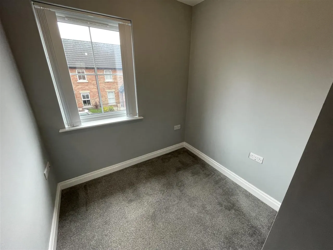 Kitchener Street, Belfast, BT12, photo 10