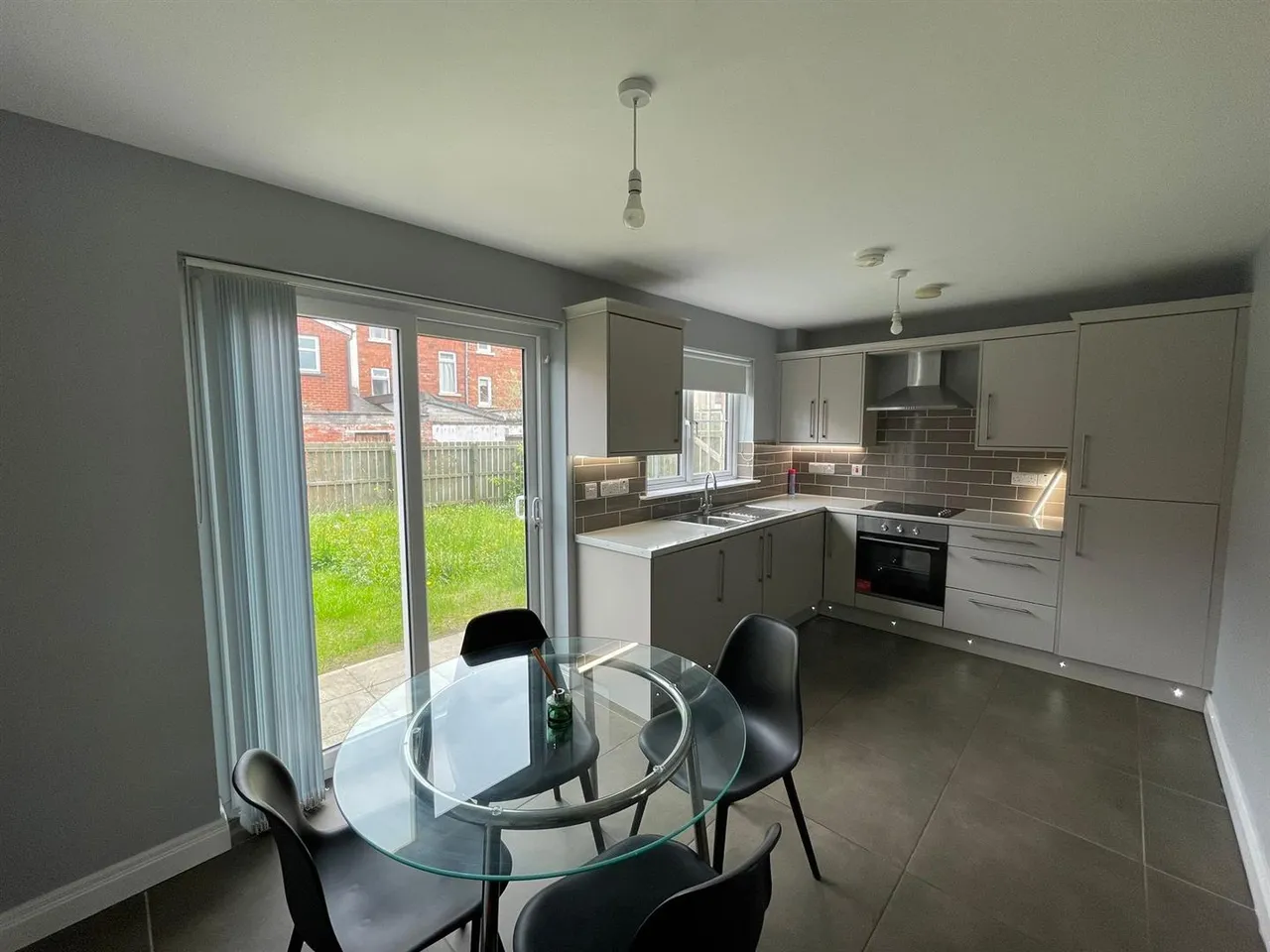 Kitchener Street, Belfast, BT12, photo 2