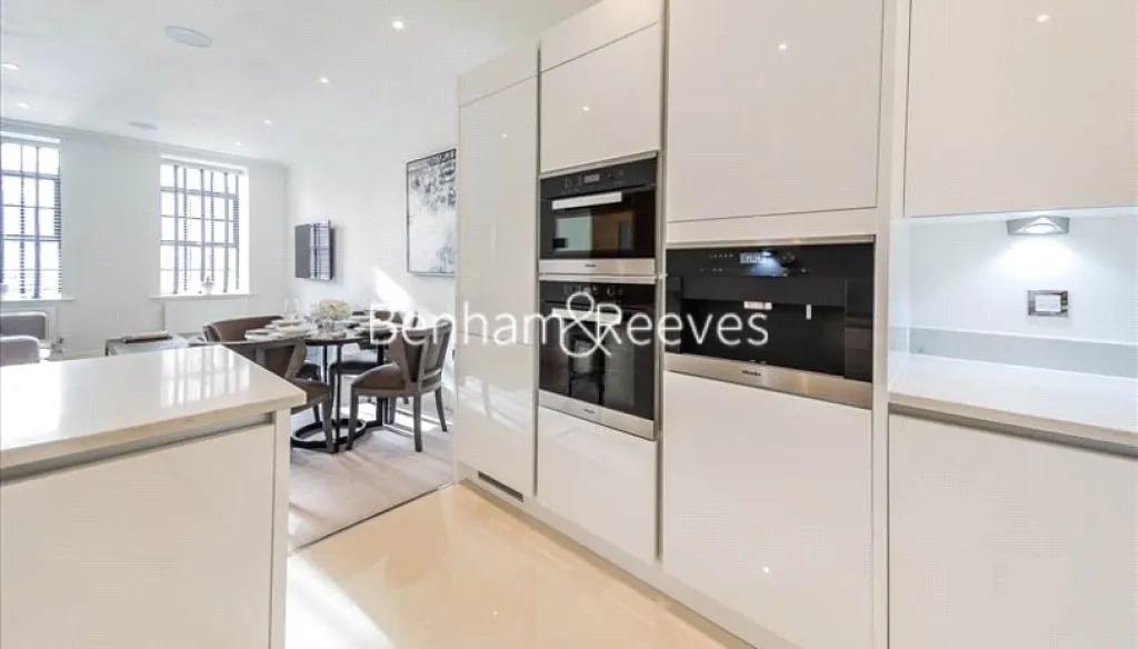 2 bed flat to rent, Rainville Road, Fulham, W6