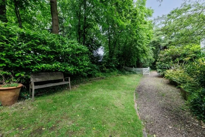 Lansdowne Road, Wimbledon, SW20, photo 18