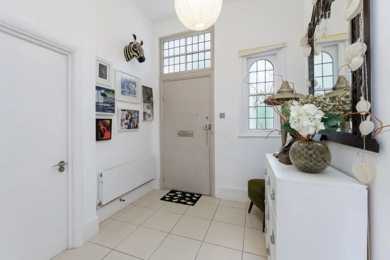 Lansdowne Road, Wimbledon, SW20, photo 2