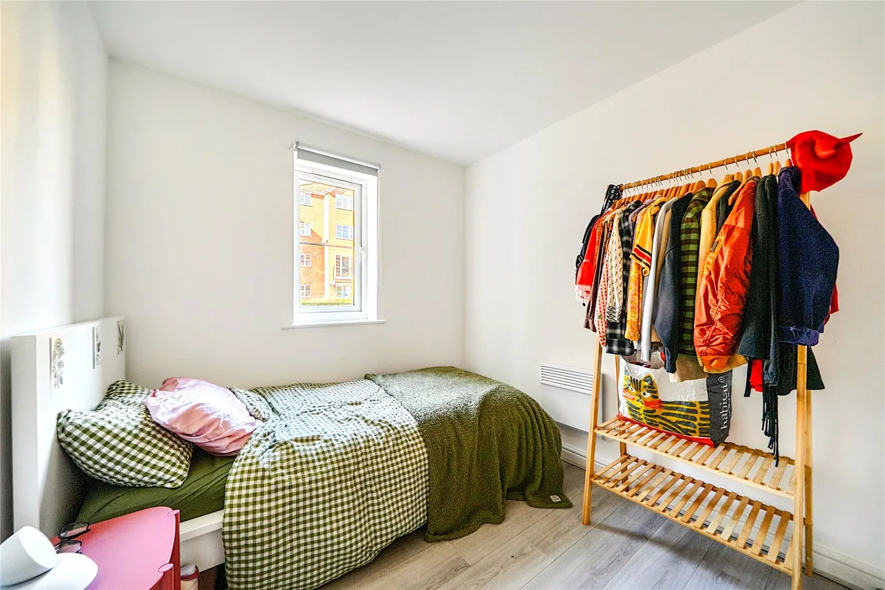 Winery Lane, Kingston Upon Thames, KT1, photo 8