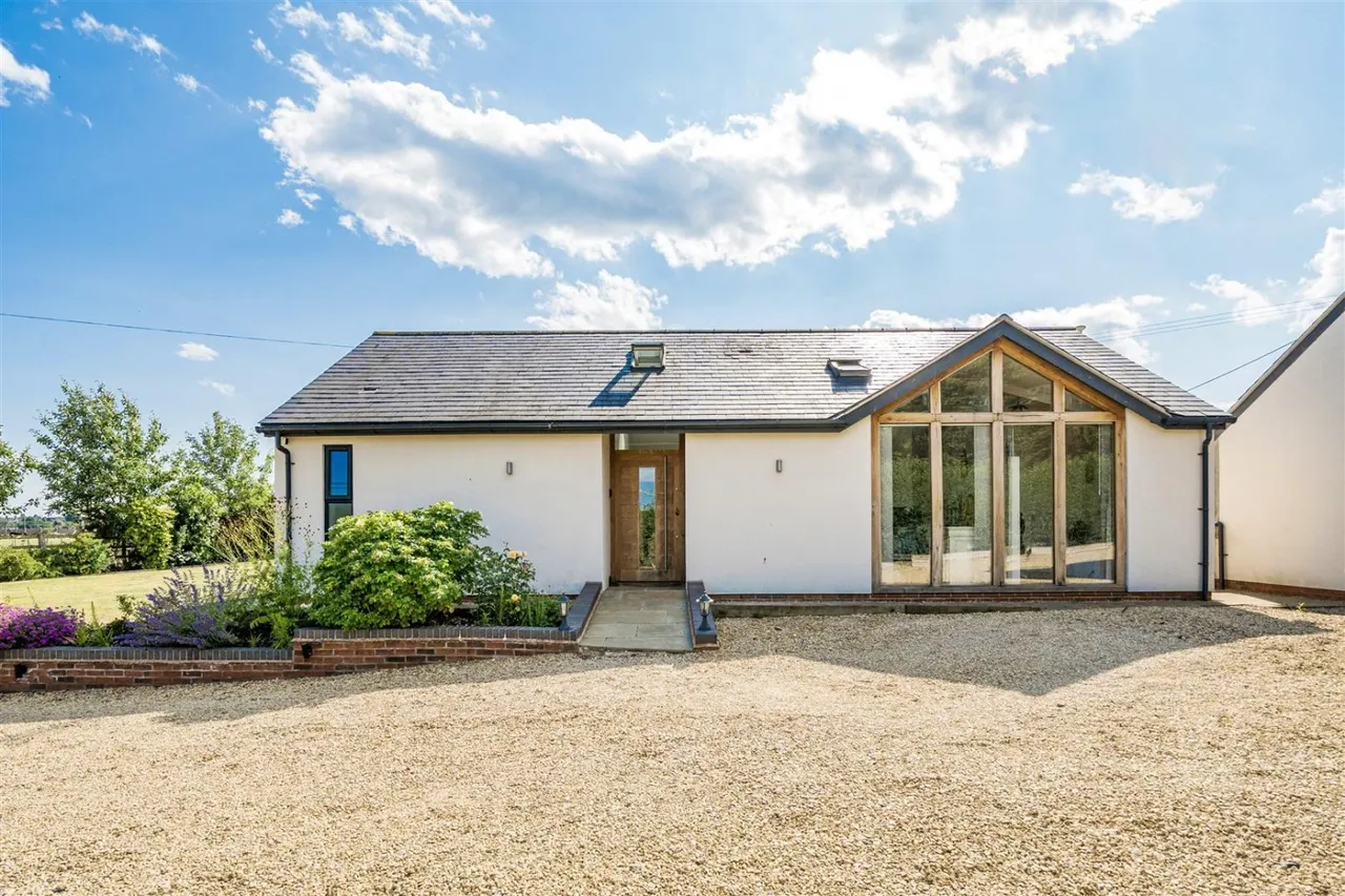 Sandy Lane, Kidderminster, DY11, photo 22