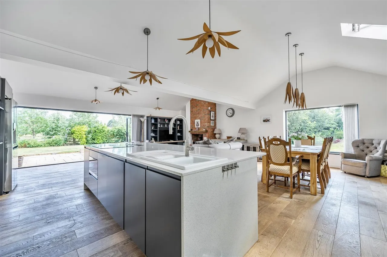 Sandy Lane, Kidderminster, DY11, photo 7