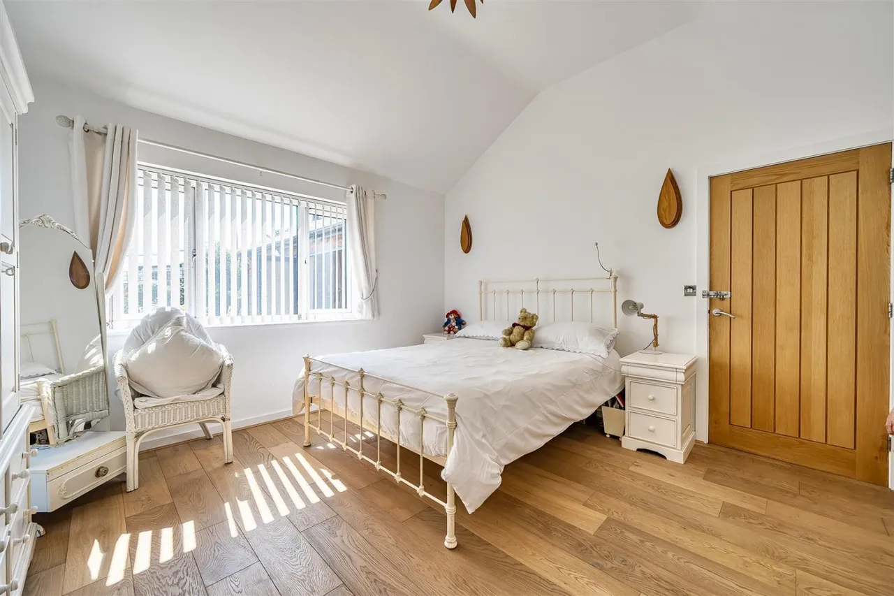 Sandy Lane, Kidderminster, DY11, photo 9
