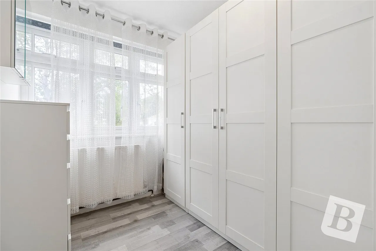 West Malling Way, Hornchurch, RM12, photo 9