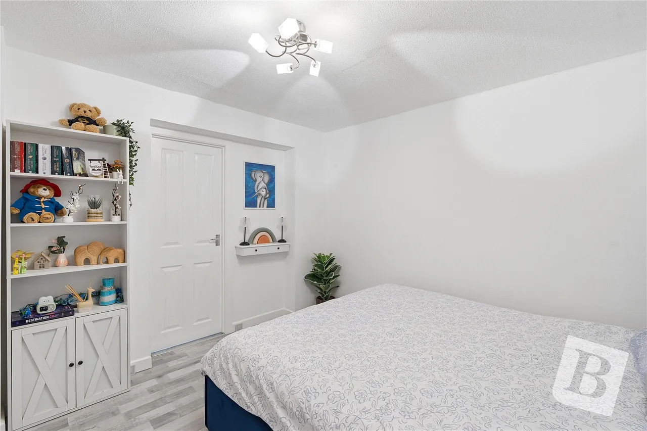 West Malling Way, Hornchurch, RM12, photo 7