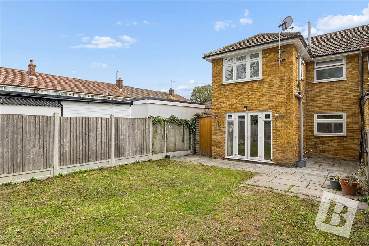 West Malling Way, Hornchurch, RM12, photo 14